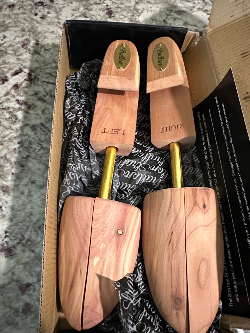 Stratton cedar shoe trees - size medium
